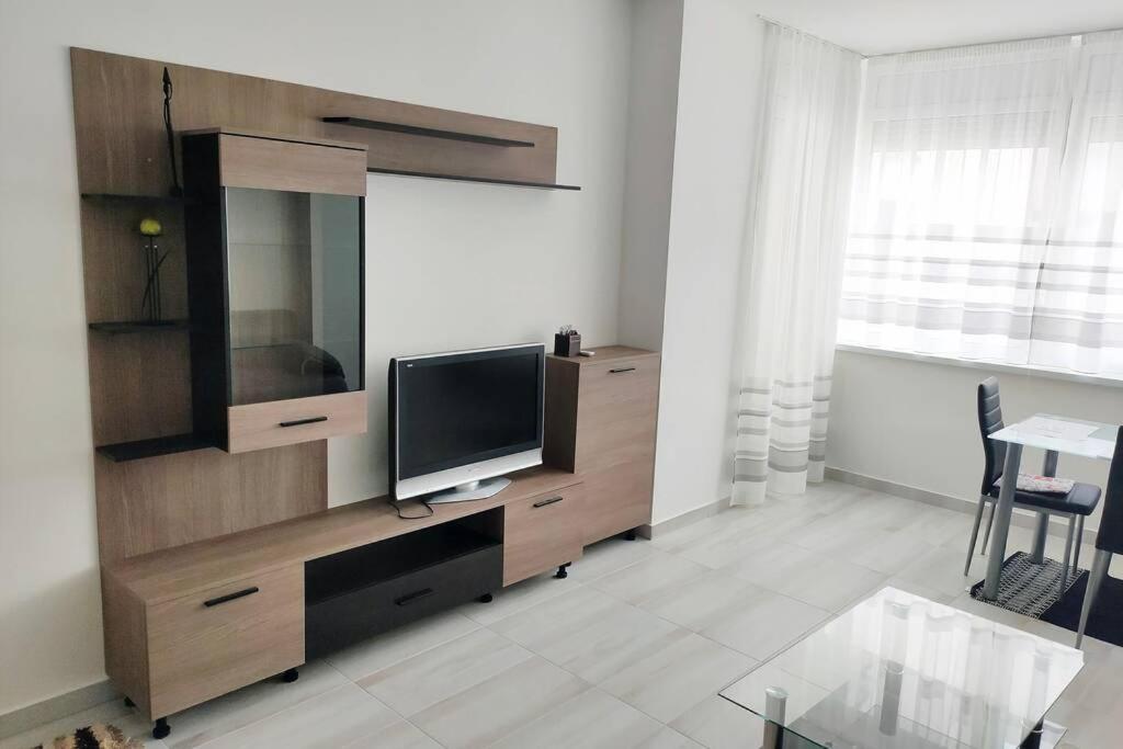 Plaza Apartman - City Center, Free Parking, Free Wifi เดเบรตเซน ภายนอก รูปภาพ